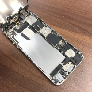 iPhone6Sのバッテリー交換