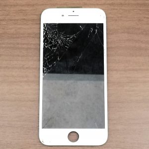 iPhone 6 液晶交換 破損 修理 携帯電話