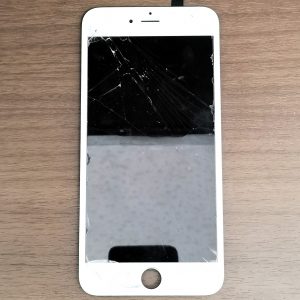 iPhone 7 ホワイト 白 液晶交換 破損 タッチ不良