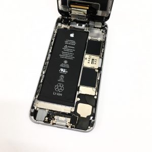 iPhone6s バッテリー交換