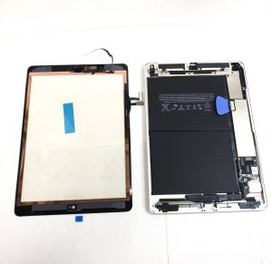 iPad5　デジタイザー　修理
