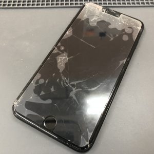 iPhone 7Plus 液晶交換