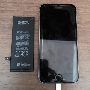 iPhone 6s  バッテリー交換 黒 ブラック 経年劣化