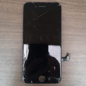 iPhone 7 液晶交換 破損 液晶不良 タッチ不良 ブラック 黒 パネル