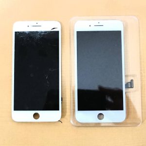 上越店 iPhone7+ 液晶交換