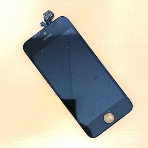 上越店 iPhone5 フロントパネル交換