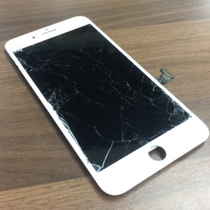 iPhone7Plusの画面修理