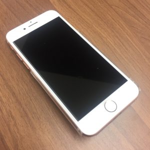 iPhone8フロントパネル修理