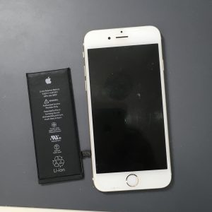 iPhone SE　バッテリー交換