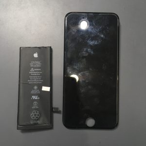 iPhone6　フロントパネル＆バッテリー交換