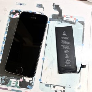 iPhone5s　バッテリー交換