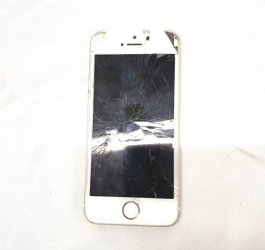 iPhone５S　フロントパネル交換