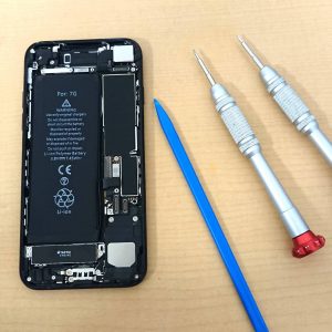 上越店 iPhone7のバッテリー交換