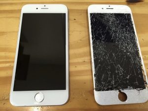御徒町 iPhone7画面割れ修理