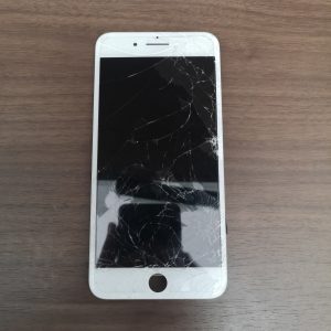iPhone  7+  液晶交換 長野市