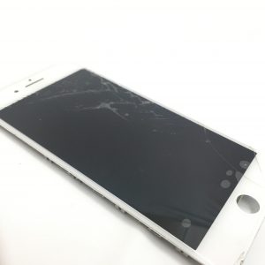 iPhone 8 Plus フロントパネル交換