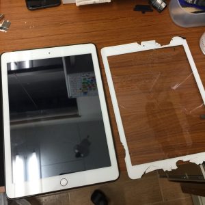 iPad5 デジタイザー交換