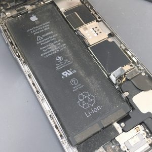 iPhone6 バッテリー交換