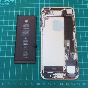 iPhone7 バッテリー交換
