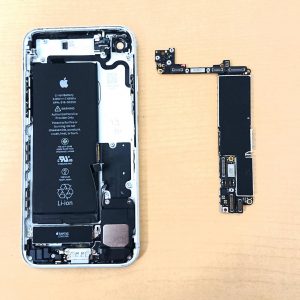 上越店 iPhone7 水没修理