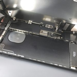 iPhone 7 バッテリー交換