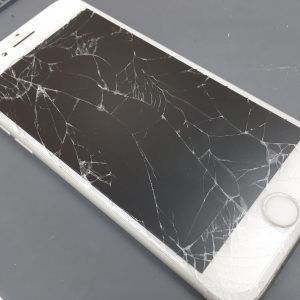 iPhone 7　液晶交換