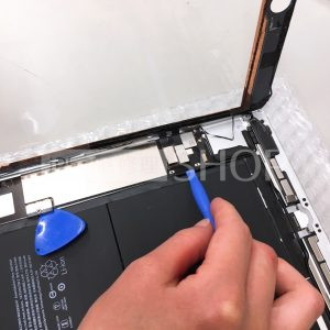 iPad6　デジタイザー交換
