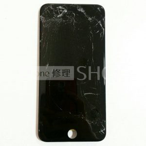 上越店 iPhone8+ パネル交換
