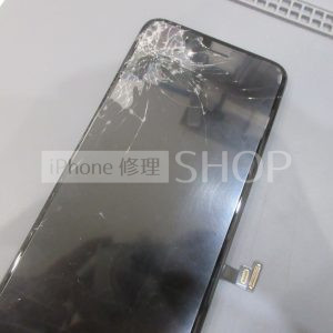 iPhone 8＋　フロントパネル交換