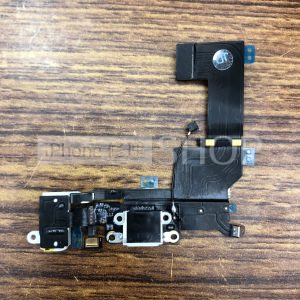 iPhone5Sライトニング交換修理