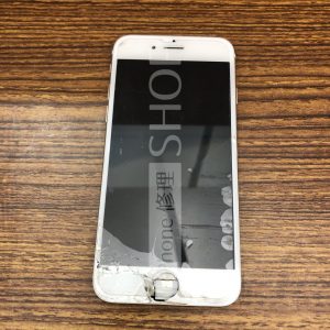 iPhone6画面割れ修理