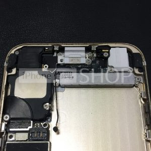 iPhone6Sのライトニング修理