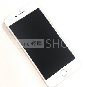 上越店 iPhone7 フロントパネル交換