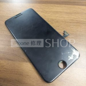 iPhone8のフロントガラス修理
