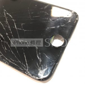 上越店 iPhone8 液晶交換