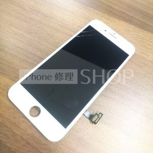 iPhone8のフロントガラス