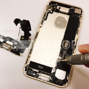 イオン新潟青山店　７ライトニング交換修理