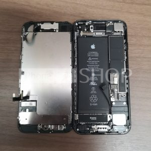 iPhone  7 ブラック パネル・液晶 パーツ交換 画面割れ 画面修理 iPhone スマートフォン スマホ 携帯修理 川口市 西川口