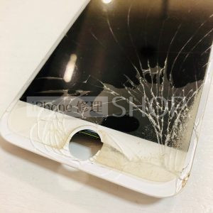 上越店 iPhone7 ガラスパネル交換