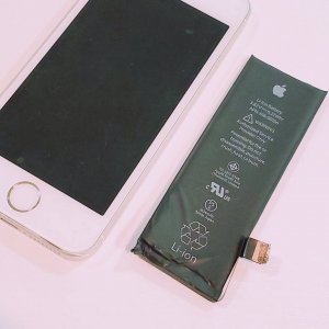 iPhone6S バッテリー交換