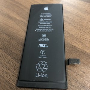 iPhone6S バッテリー交換
