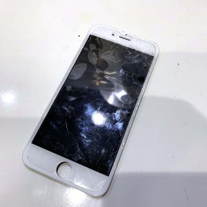 iPhone 6S フロントパネル交換