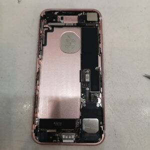 iPhone 7 バッテリー パーツ交換 電池交換 iPhone スマートフォン スマホ 携帯修理 埼玉県 滑川町