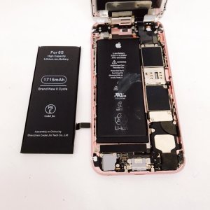 iPhone6S バッテリー交換