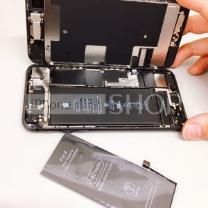 iPhone8 バッテリー交換