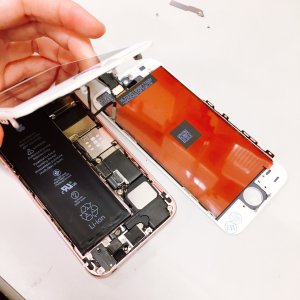 iPhoneSE 液晶交換