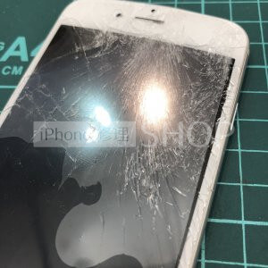 iPhone7画面交換修理