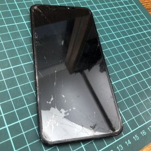 iPhone7プラス液晶画面修理