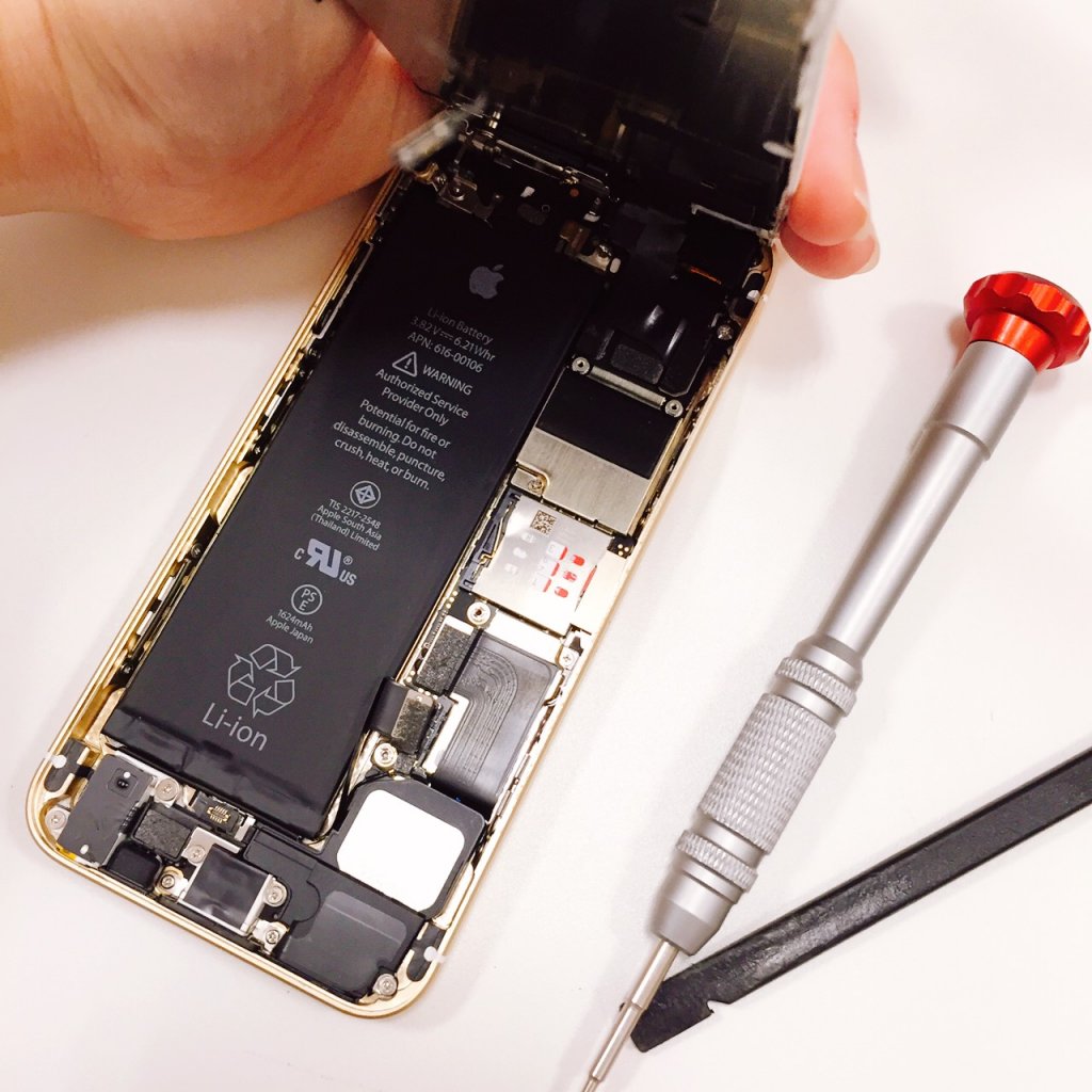 イオン新潟青山店 iPhoneSE バッテリー交換修理