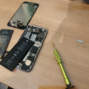 iPhone6 バッテリー交換